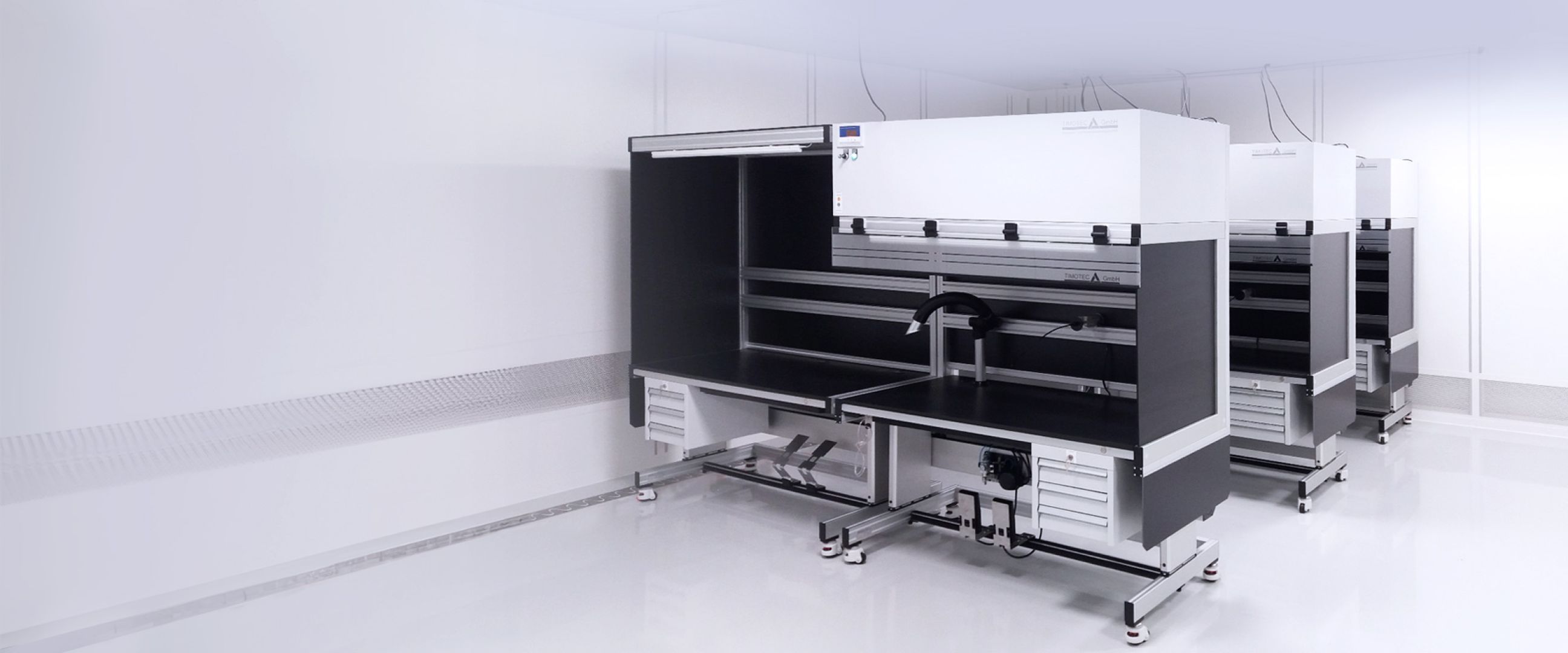 Reinraumlösungen,<br>Automatisierungstechnologie<br>und Isolatortechnologie